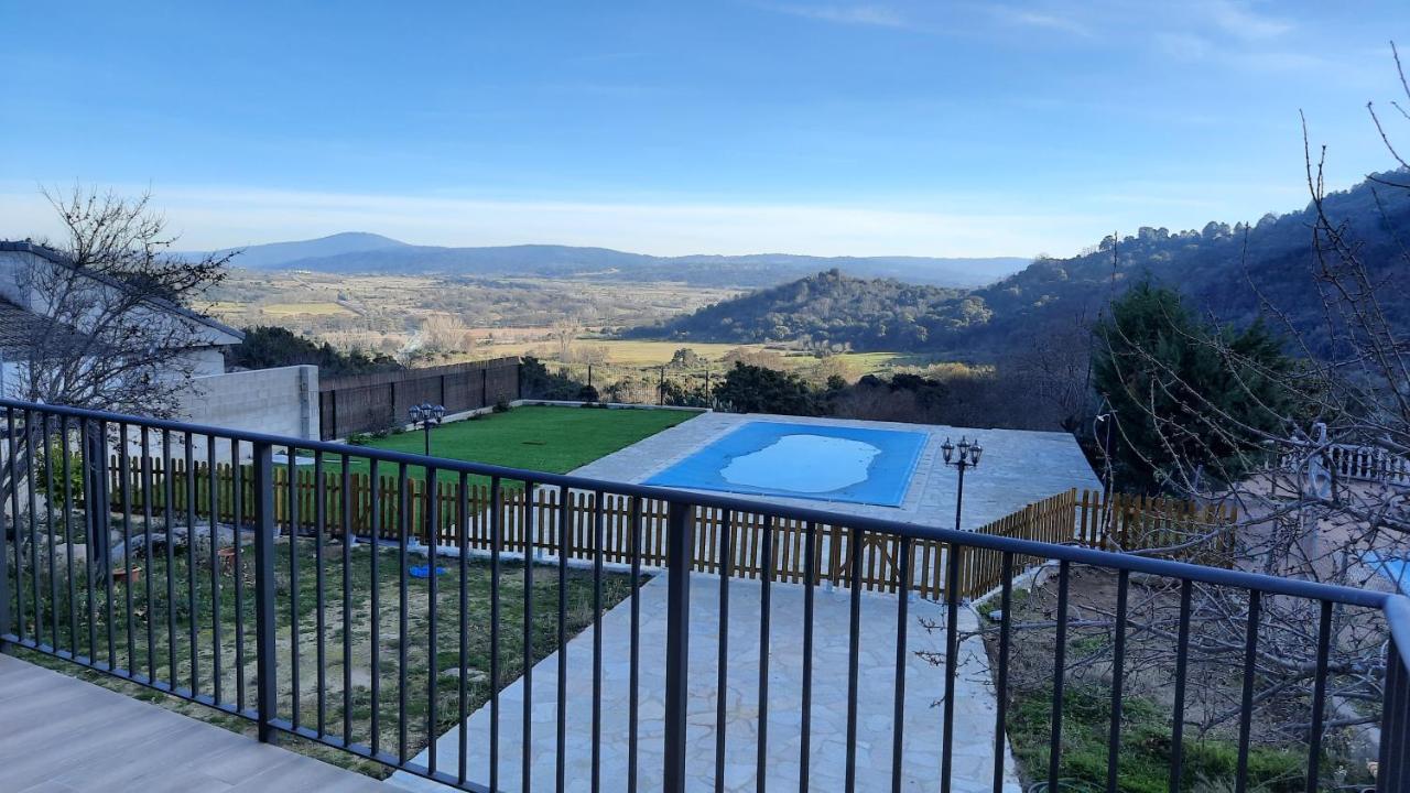 Chalet Con Piscina Y Bbq Para 10 Personas San Martín de Valdeiglesias Εξωτερικό φωτογραφία