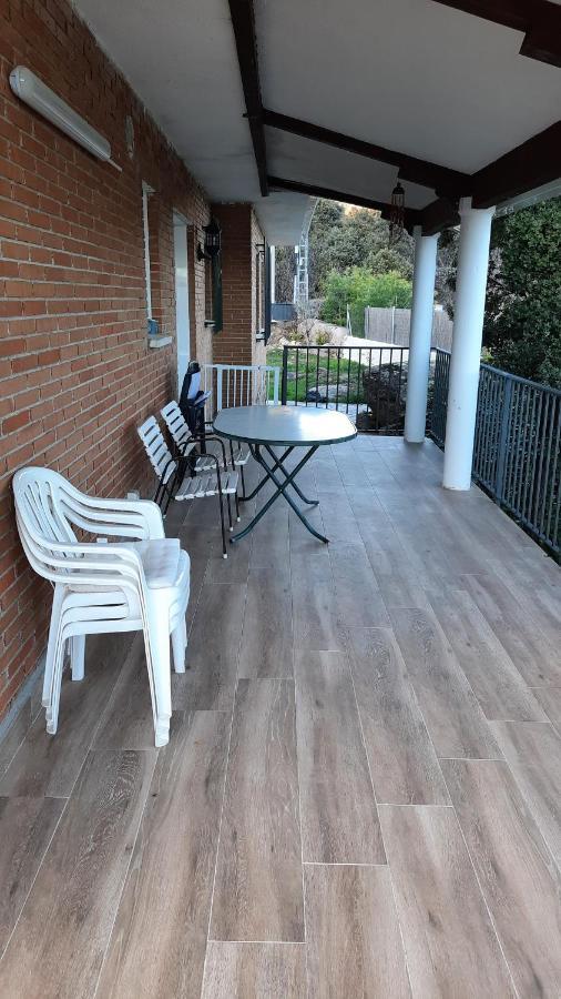 Chalet Con Piscina Y Bbq Para 10 Personas San Martín de Valdeiglesias Εξωτερικό φωτογραφία