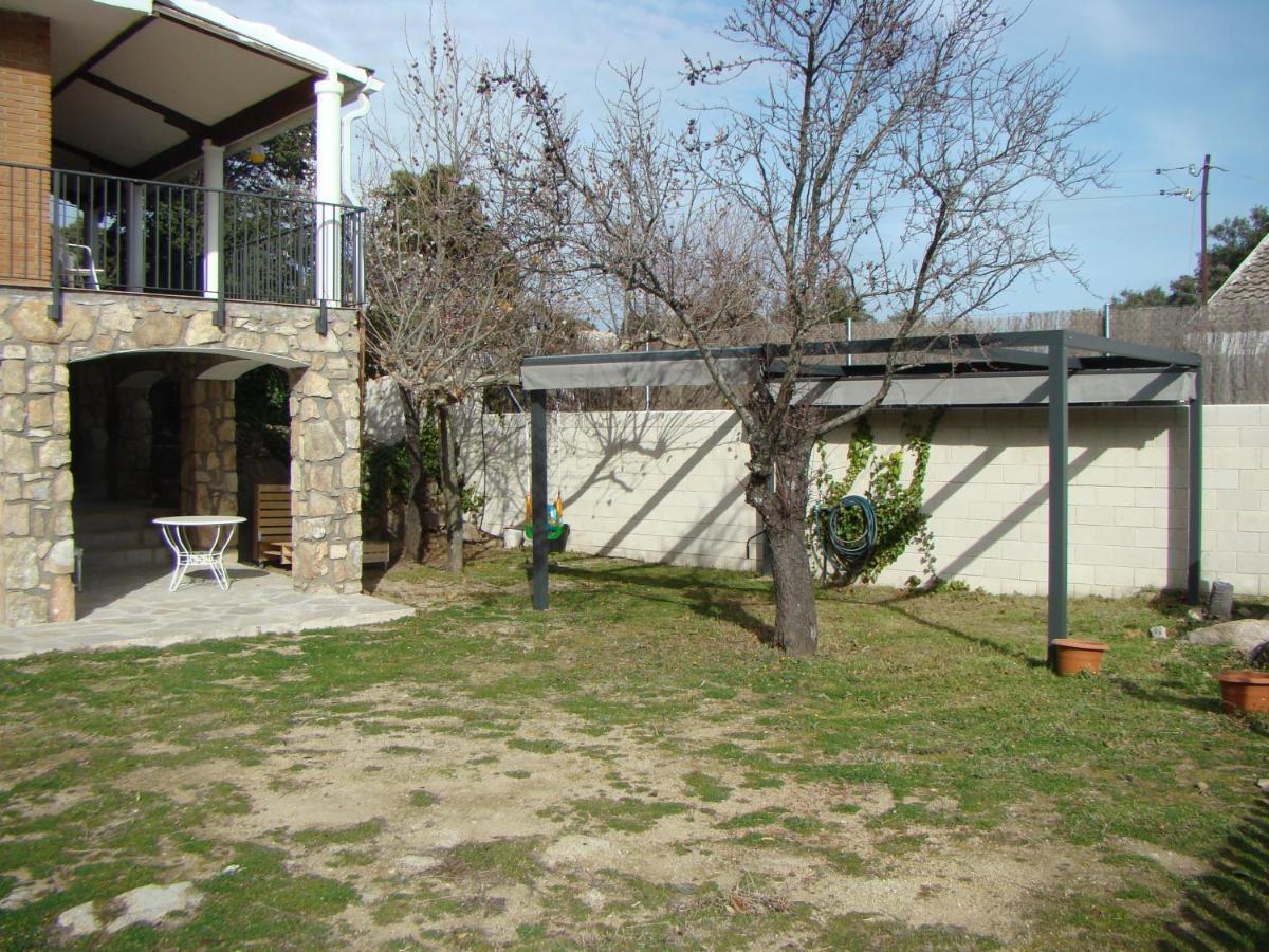 Chalet Con Piscina Y Bbq Para 10 Personas San Martín de Valdeiglesias Εξωτερικό φωτογραφία
